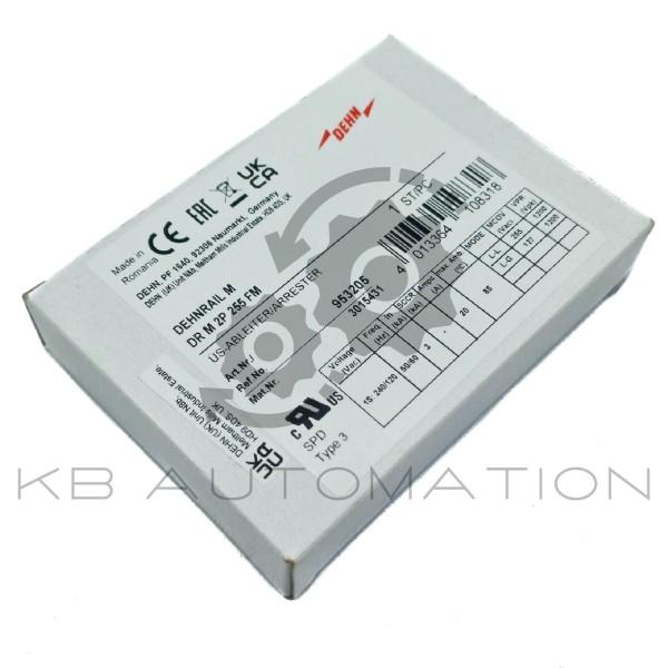 953205-photo